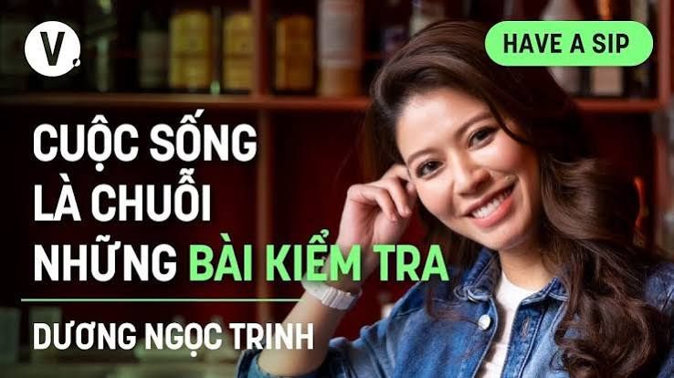 Nhà báo Dương Ngọc Trinh trong chương trình Have A Sip